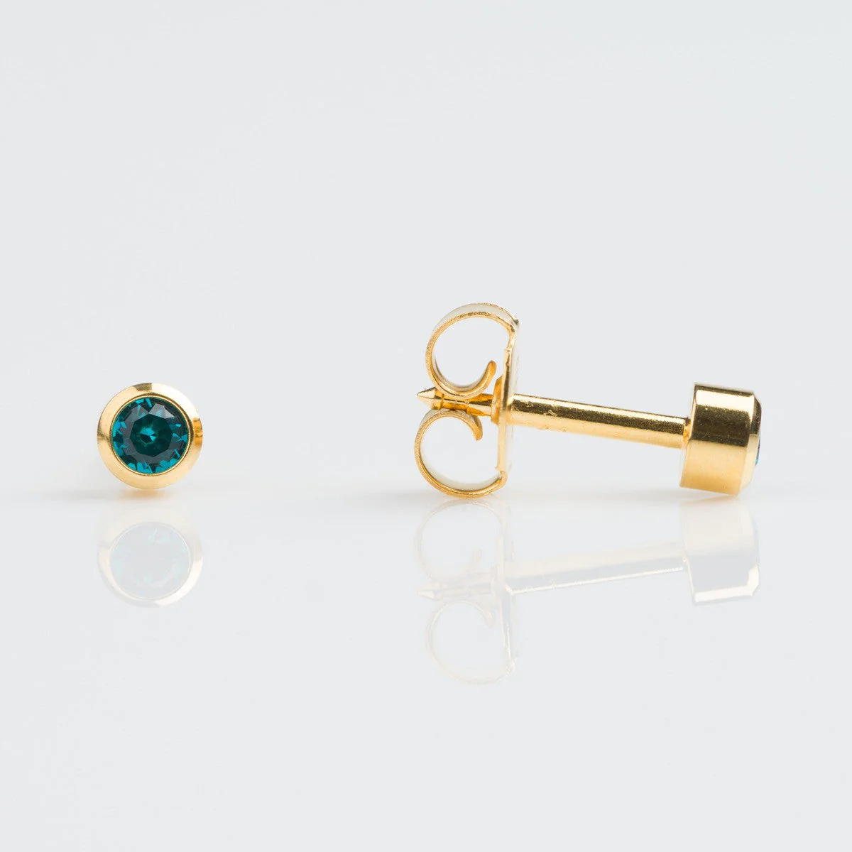 Studex Regular Gold Plated Bezel December Studs - Pack of 12